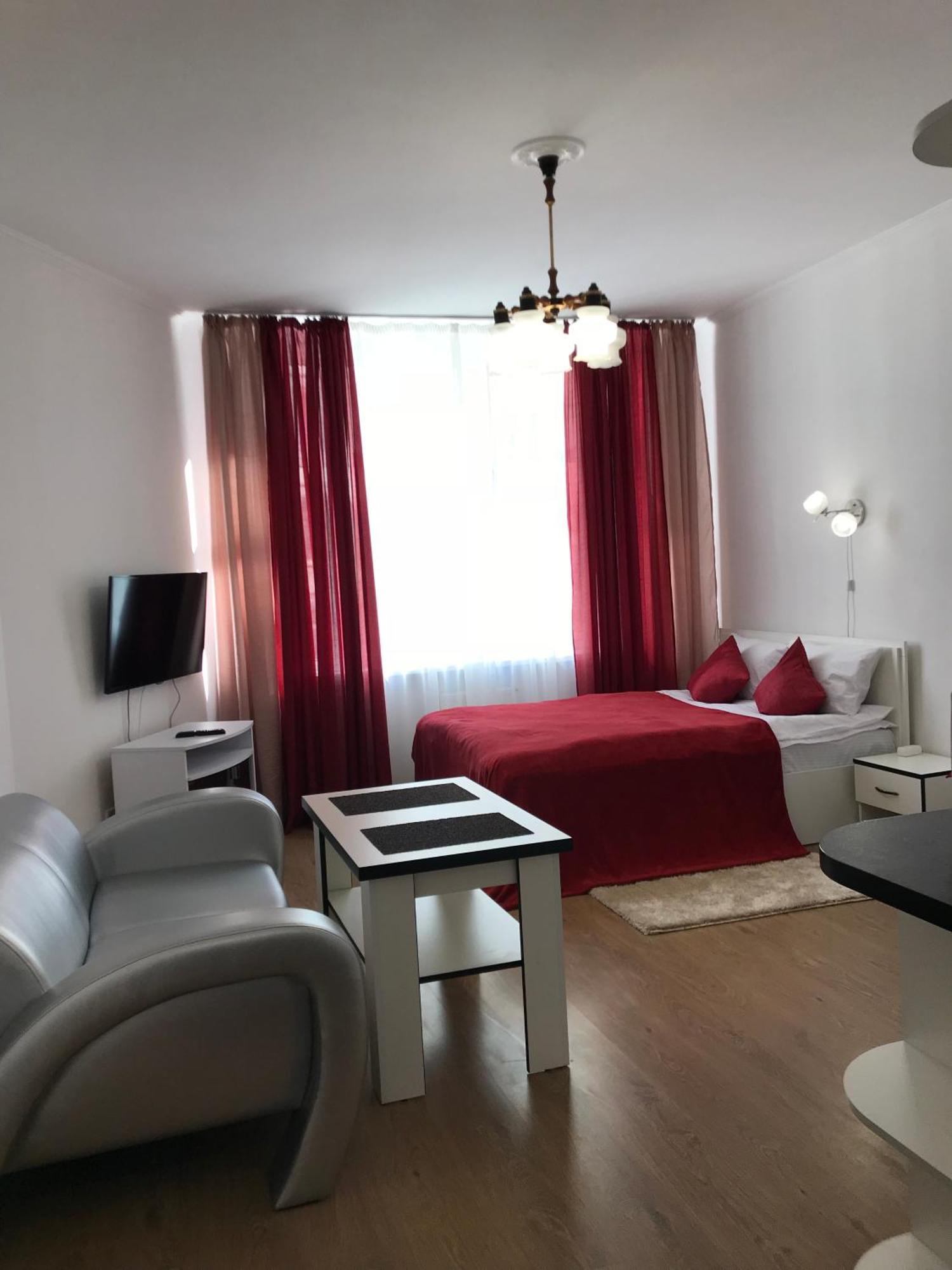Light Apartments チェルニーヒウ 部屋 写真